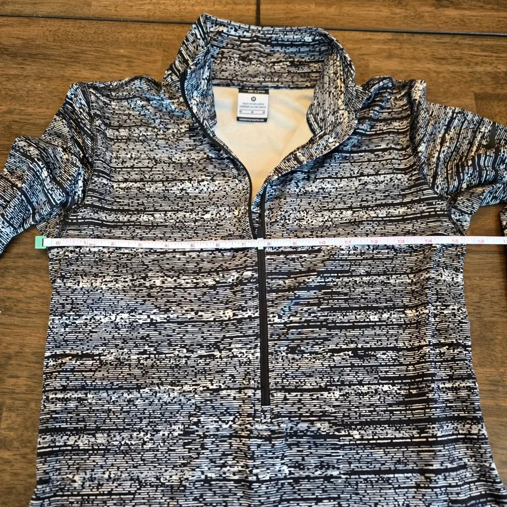 Nike Pro Dri-FIT Womens Quarter Zip Pullover Black White Glitch Print 684992-065